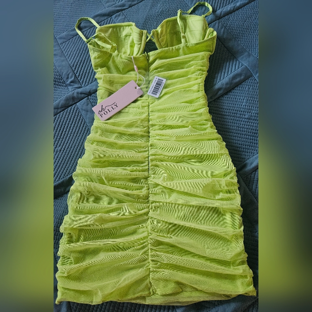 Oh Polly Lime Green Ruched Dress size 4 US - Picture 5 of 6